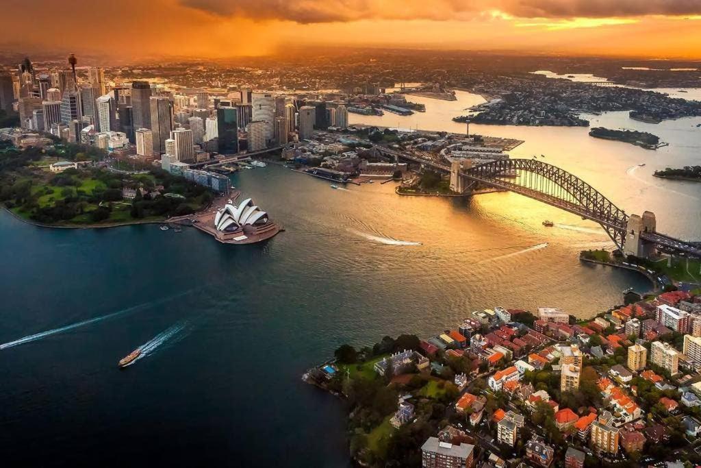 Elegant Double Ensuite Room - Ac - 1Min To Central - Closely Located To Almost Sydney Must Seen Spots Екстериор снимка